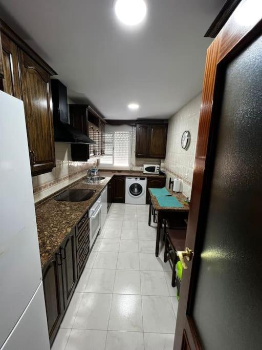 Piso En Calzada Duquesa Isabel Apartamento Sanlúcar de Barrameda Exterior foto